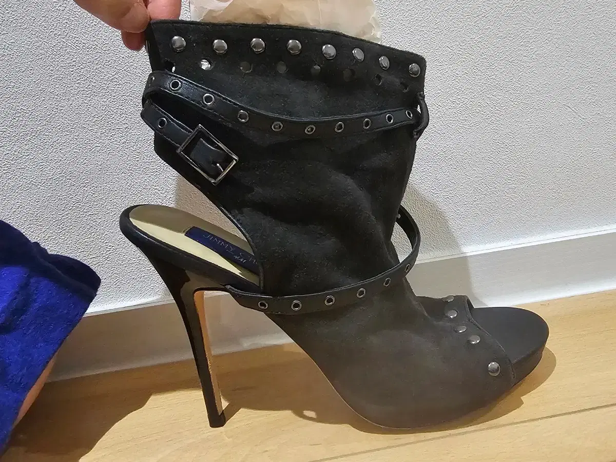 thumbnail-3